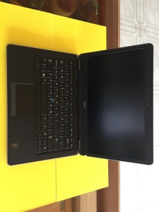Bán nhanh laptop doanh nhân Dell Latitude E7440